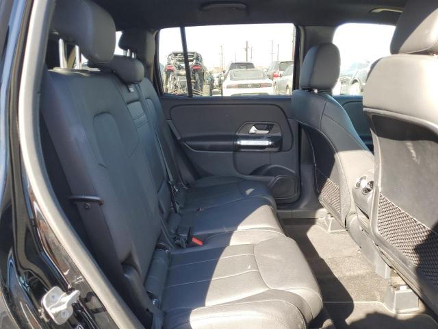 Mercedes-Benz GLB 250 Image 12