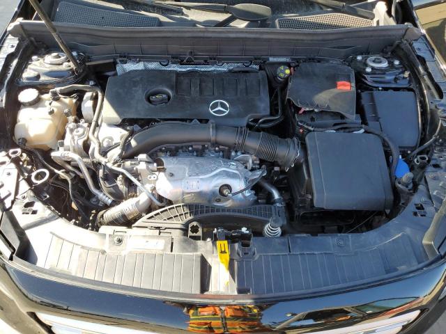 Mercedes-Benz GLB 250 Image 11