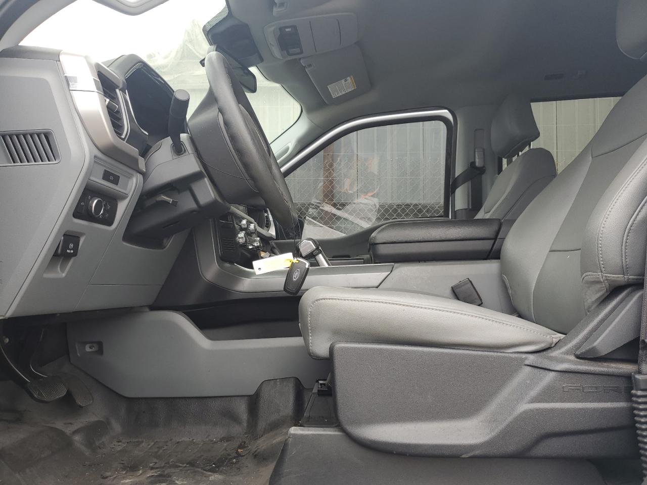 Ford F-150 Lightning Pro Image 12