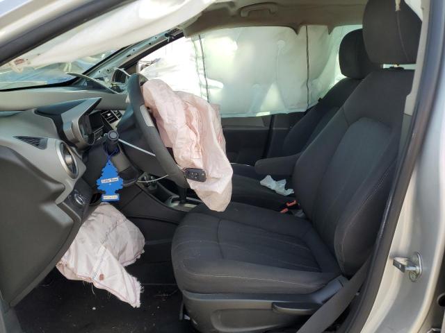 Chevrolet Sonic Lt Image 4