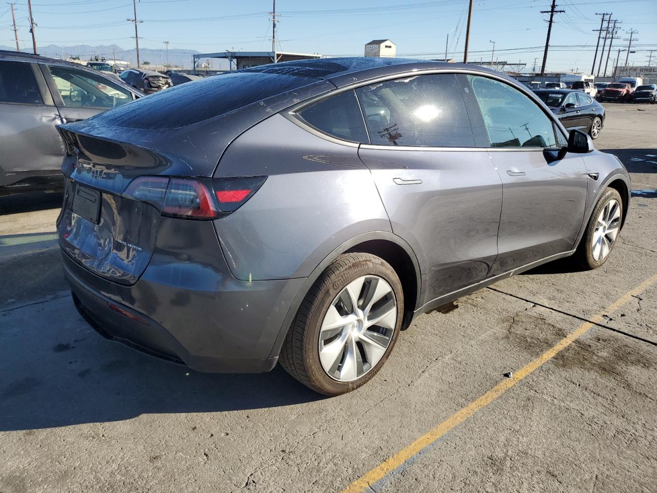 Tesla Model Y Image 6