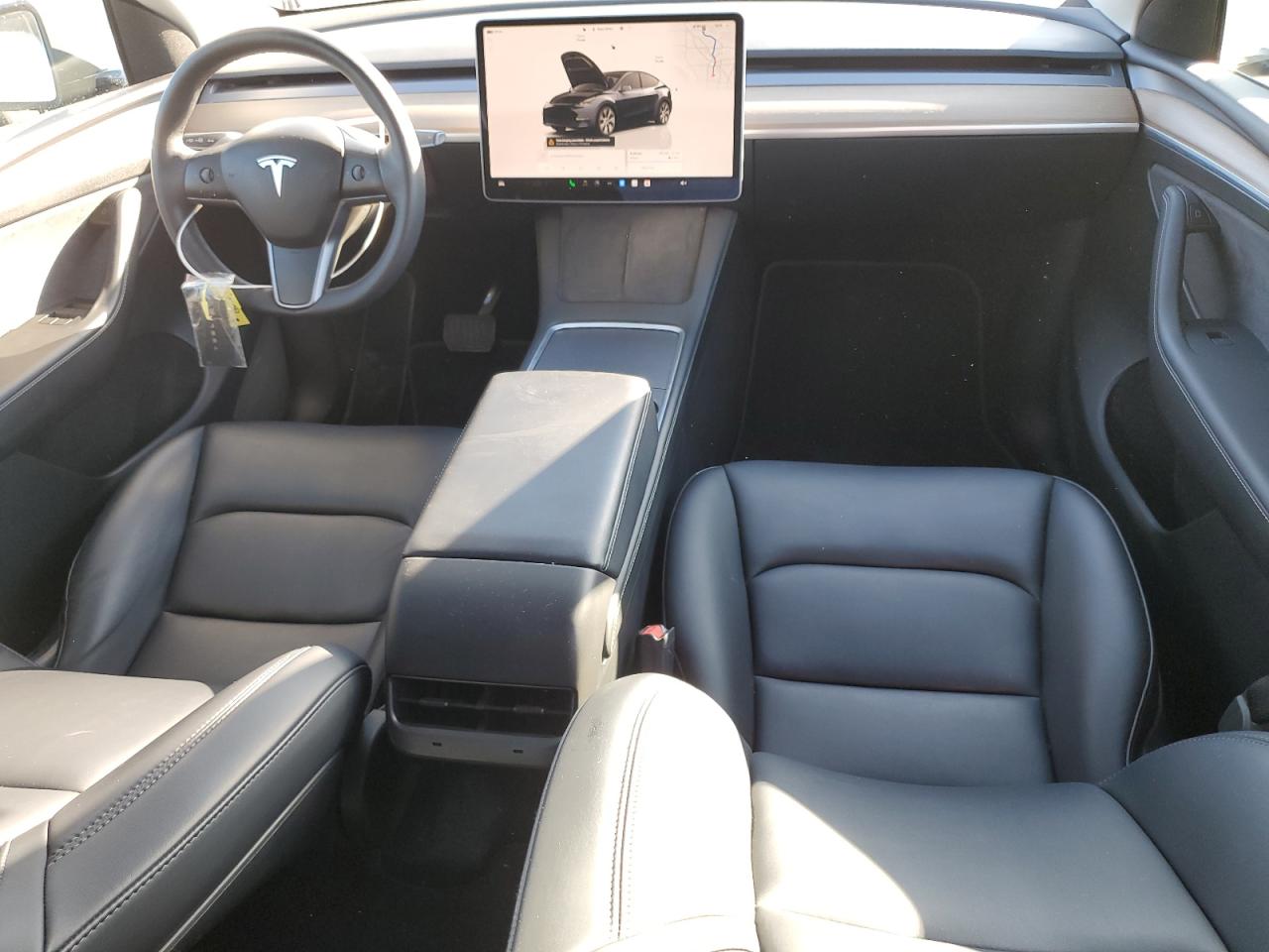 Tesla Model Y Image 8
