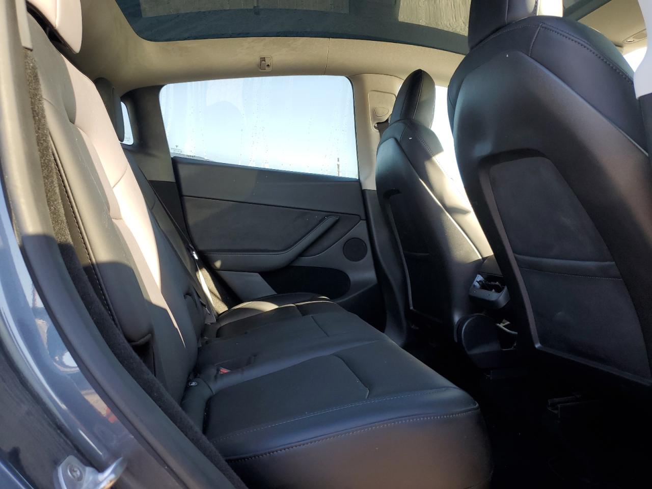 Tesla Model Y Image 4