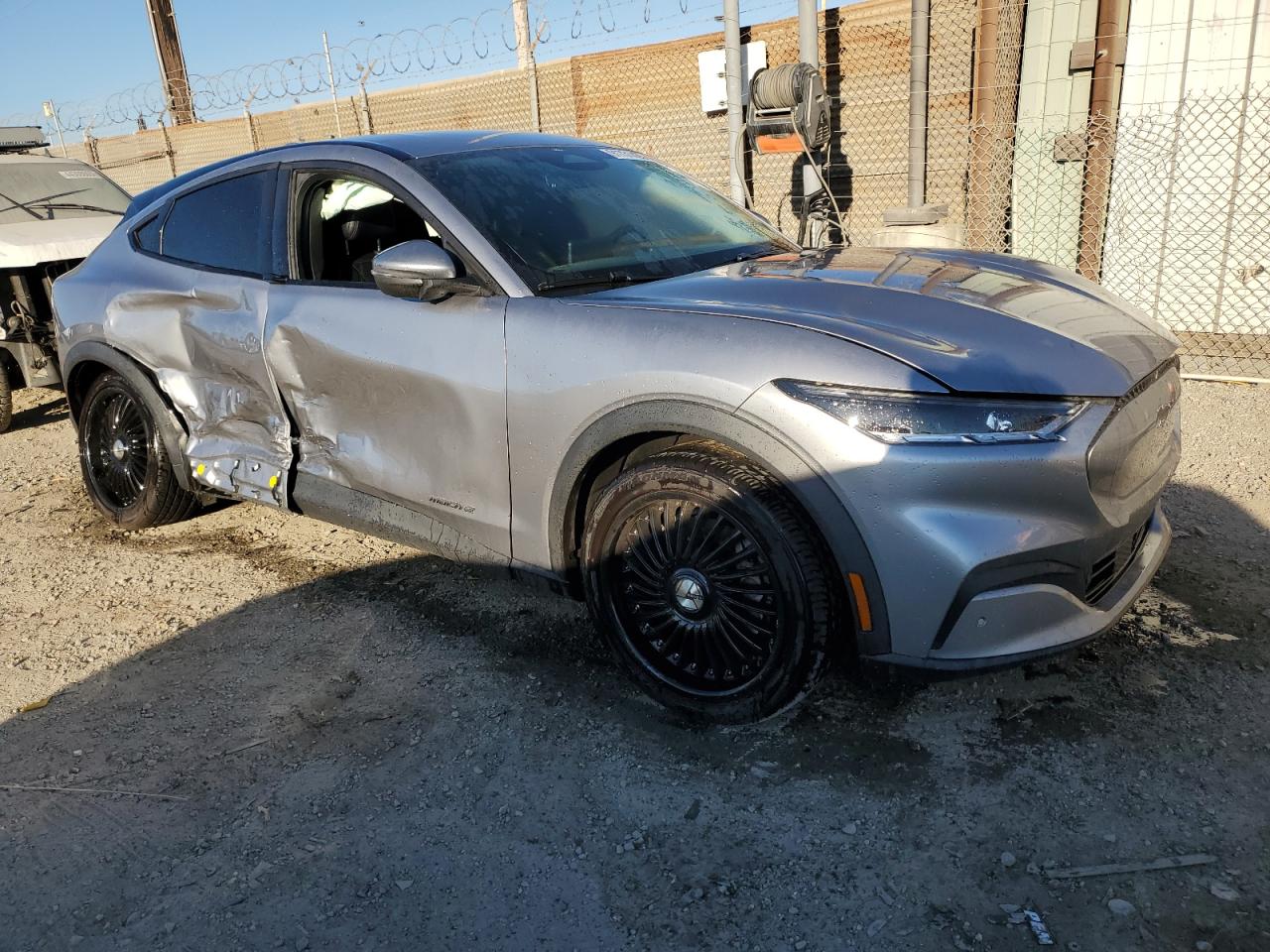 Ford Mustang Select Image 11