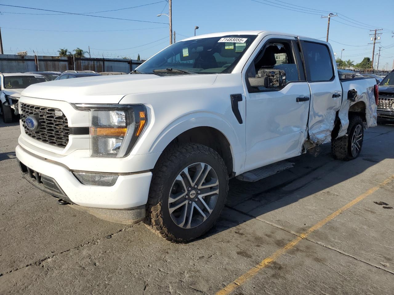 Ford F-150 Supercrew Image 1