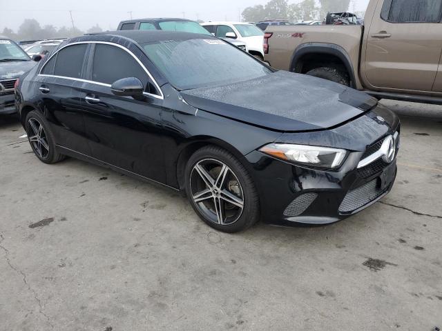 Mercedes-Benz A-Class 220 Image 8