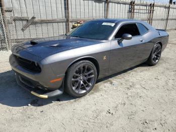  Salvage Dodge Challenger