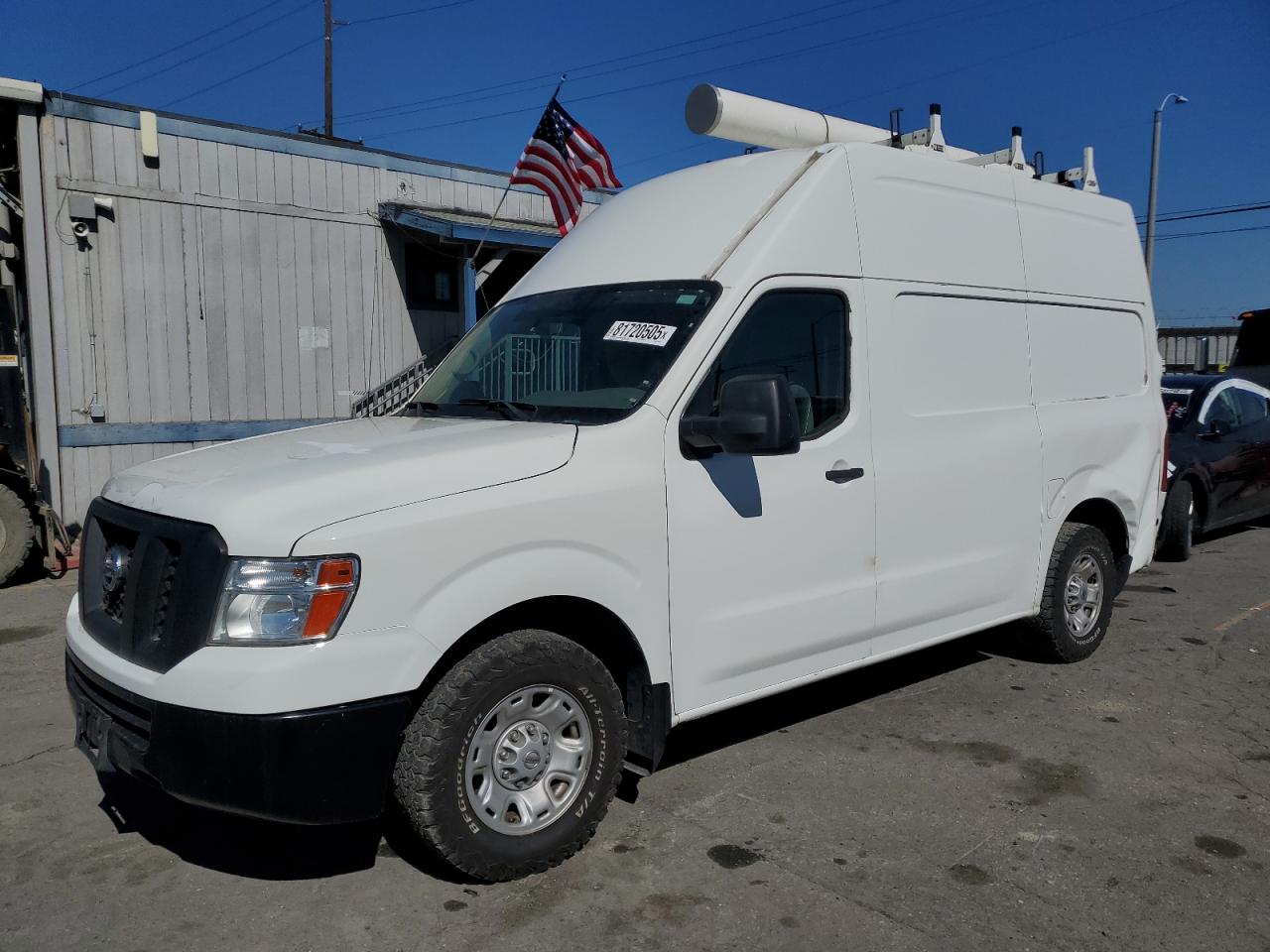 Nissan Nv 2500 S Image 1