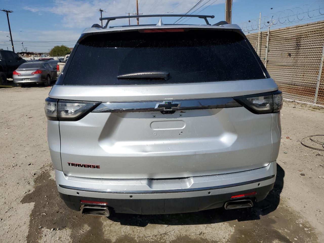 Chevrolet Traverse Premier Image 6