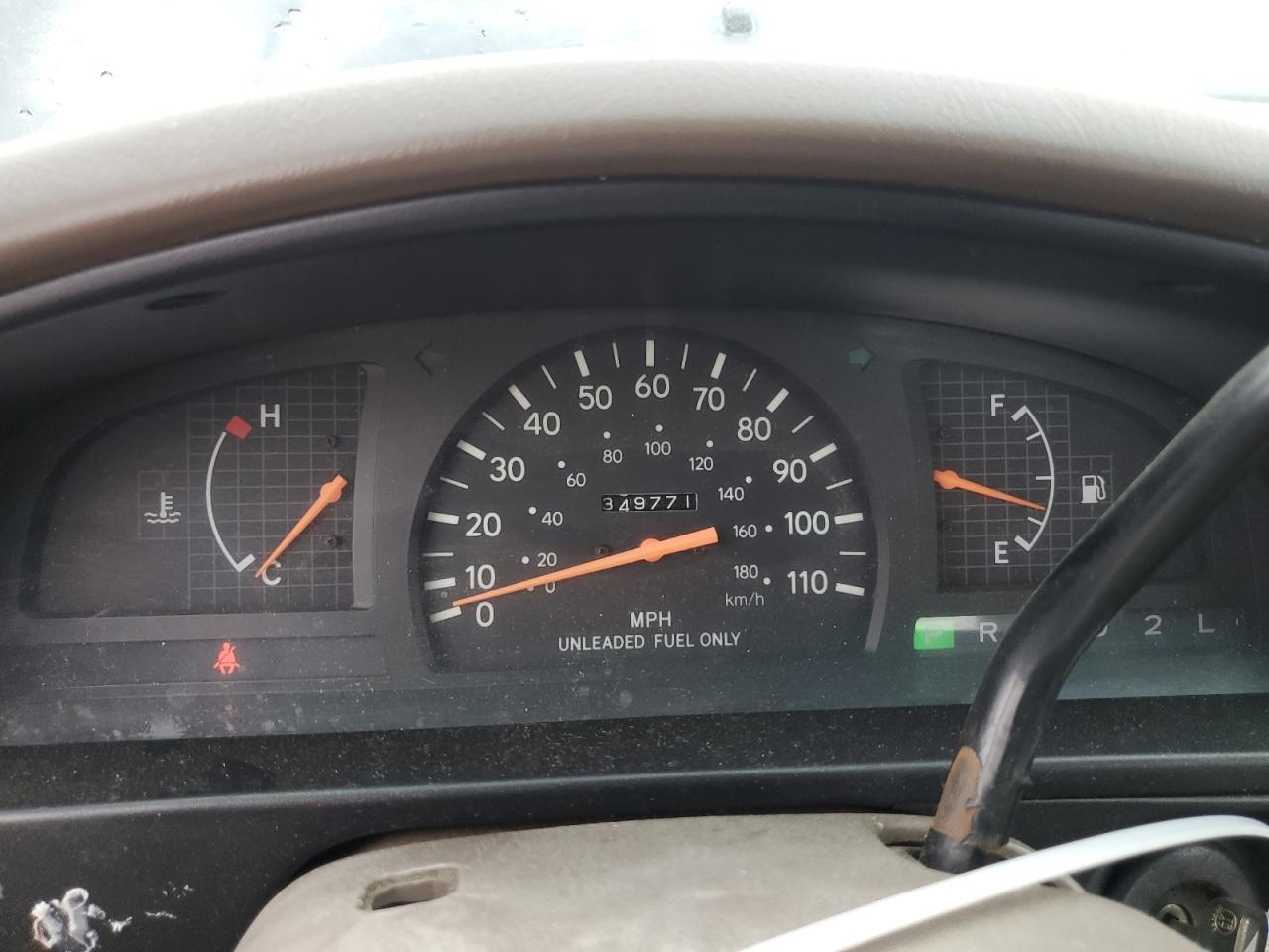 Toyota Tacoma Image 9