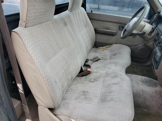 Toyota Tacoma Image 10