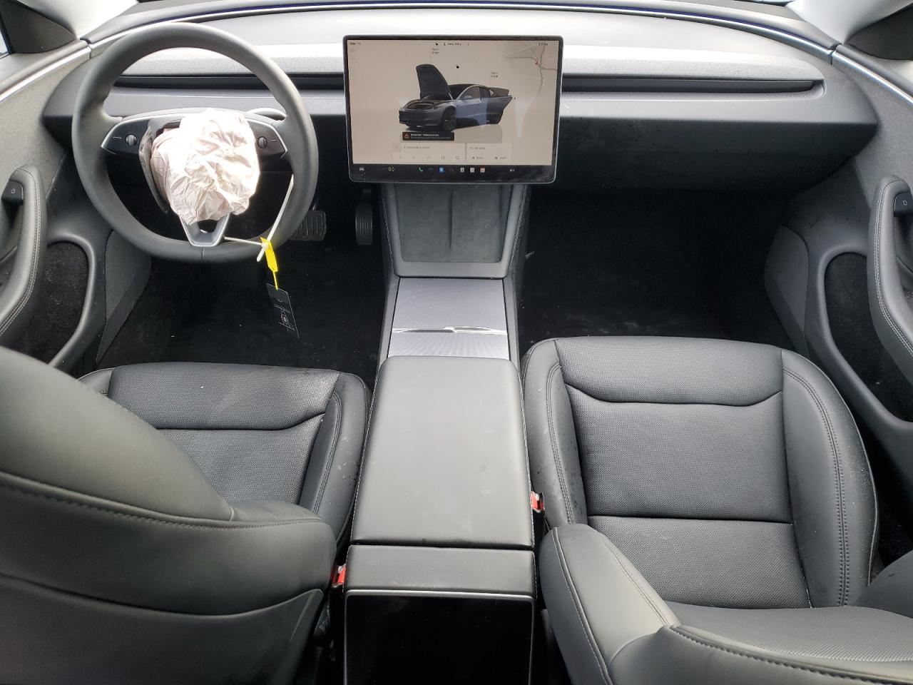 Tesla Model 3 Image 7