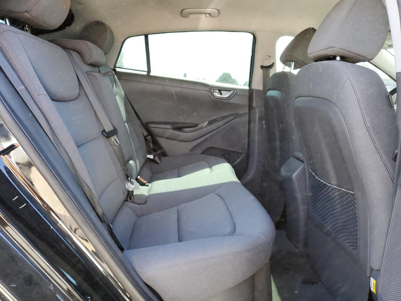 Hyundai Ioniq Se Image 12