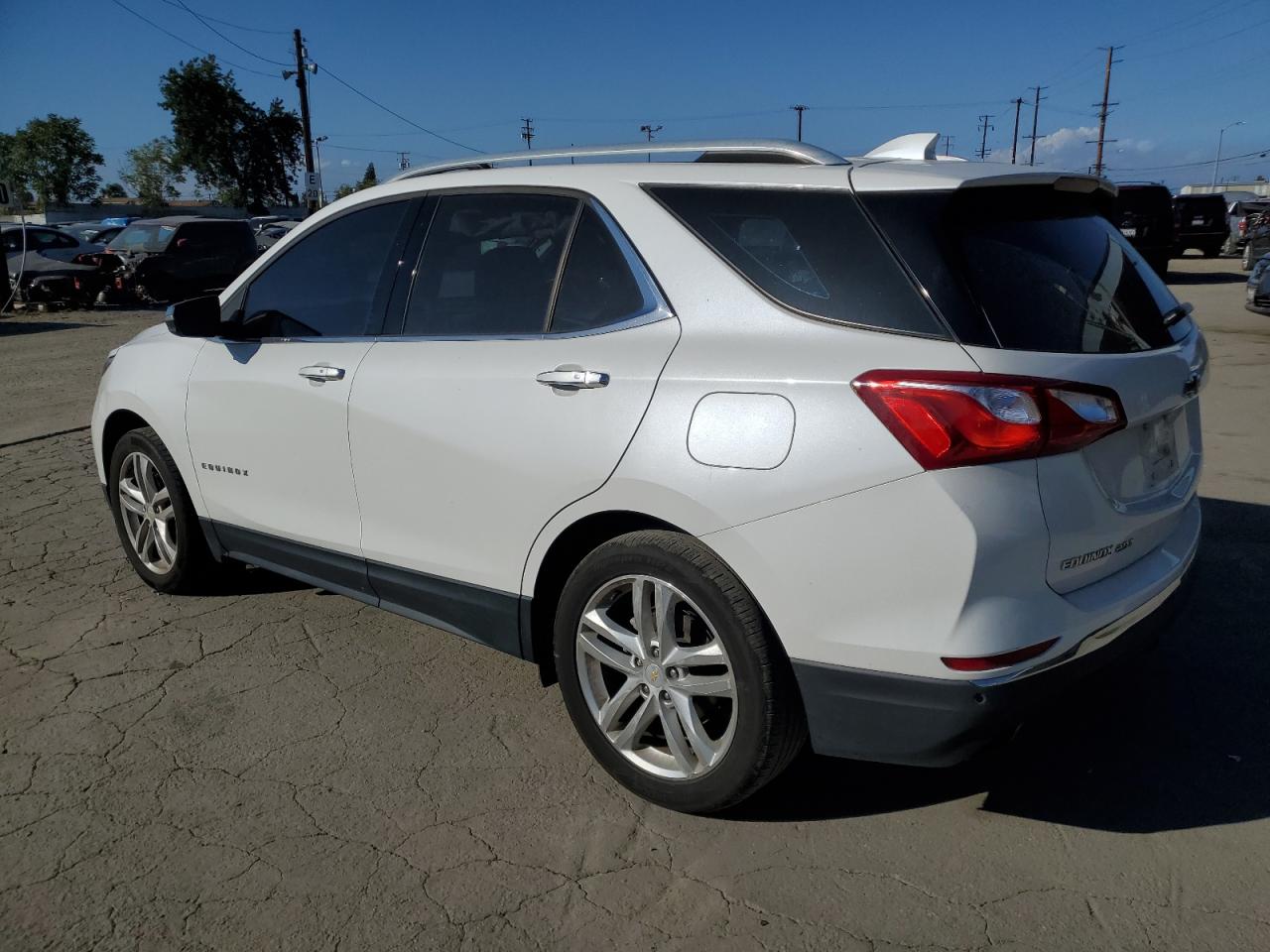 Chevrolet Equinox Premier Image 4