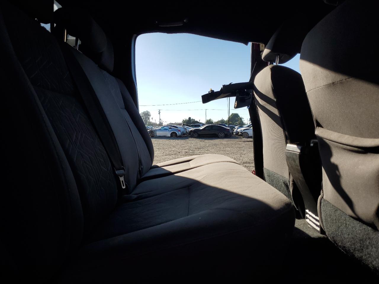 Toyota Tacoma Double Cab Image 8