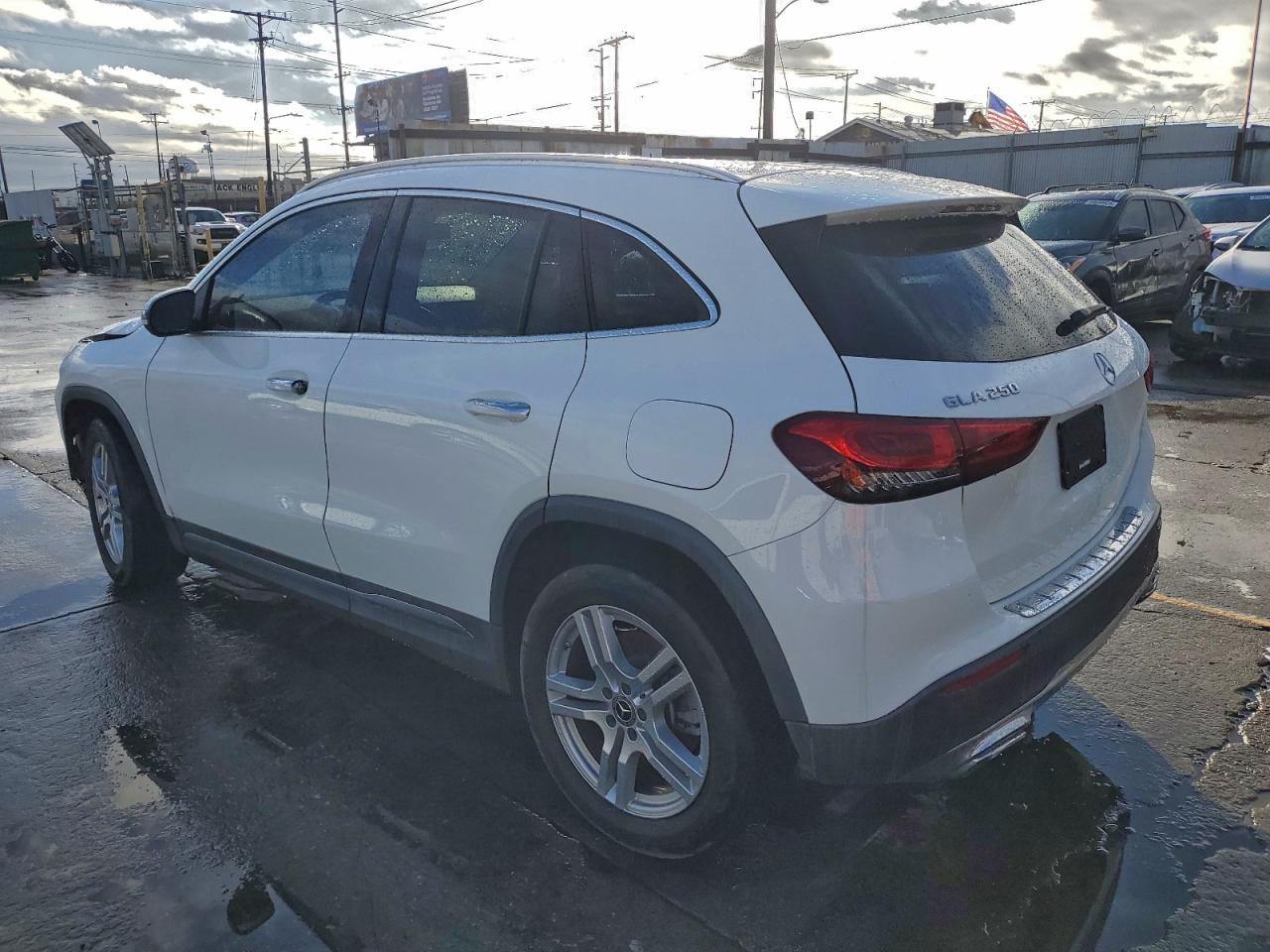 Mercedes-Benz GLA 250 Image 7