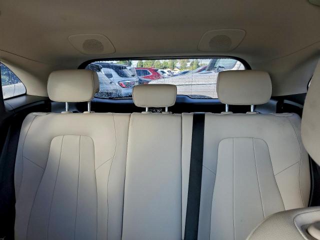 Mercedes-Benz GLA 250 Image 3