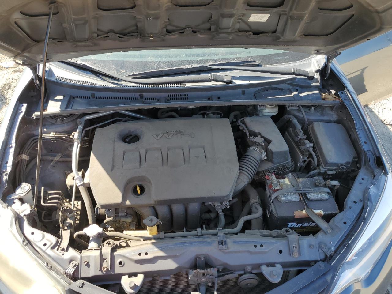 Toyota Corolla L Image 10