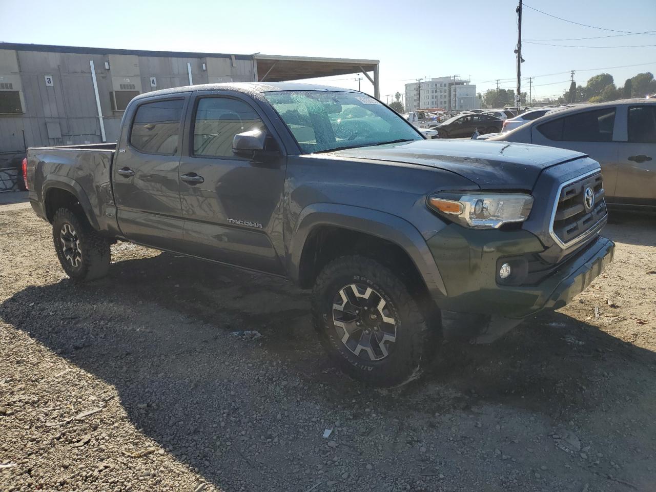 Toyota Tacoma Double Cab Image 2