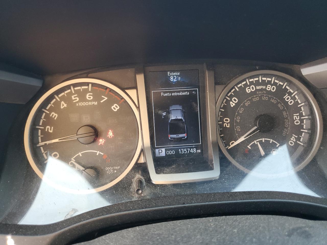 Toyota Tacoma Double Cab Image 6