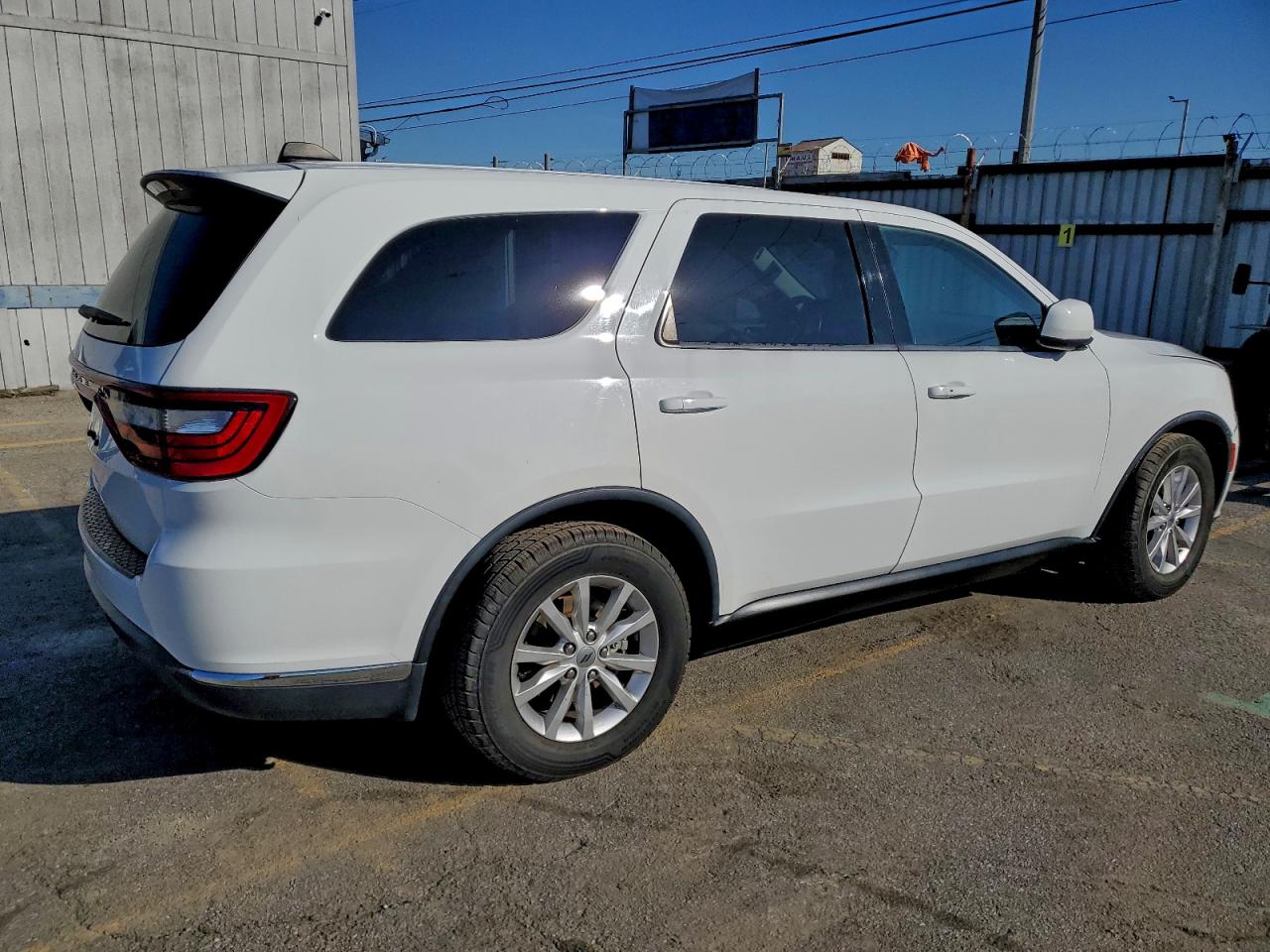 Dodge Durango Sxt Image 3
