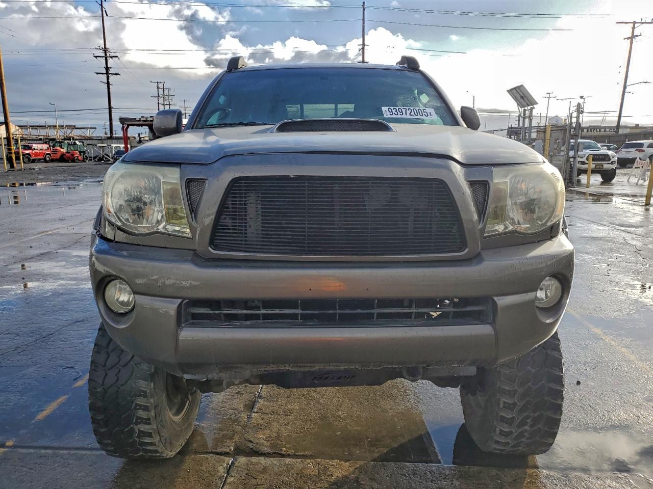 Toyota Tacoma Double Cab Prerunner Long Bed Image 7