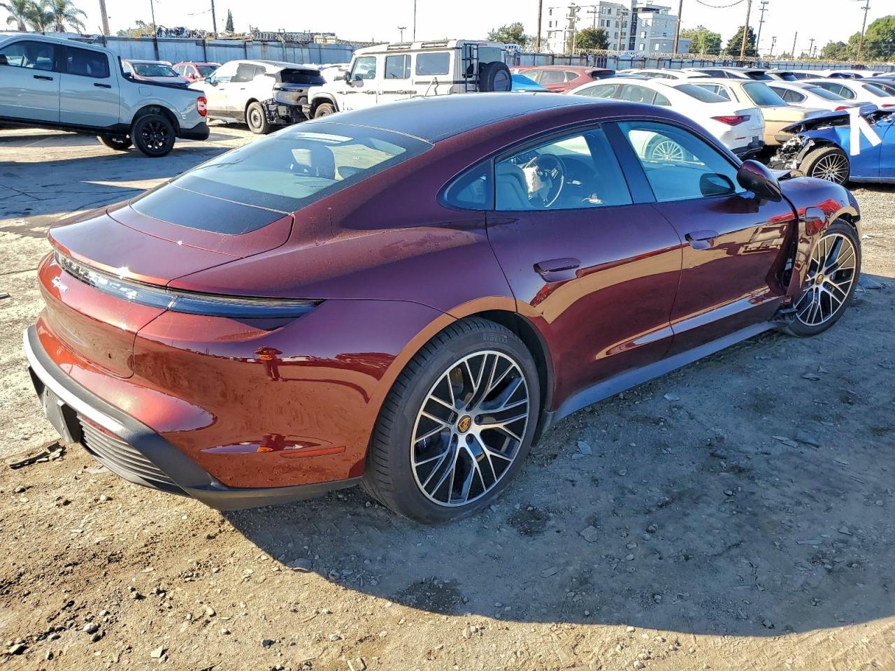 Porsche Taycan Image 6
