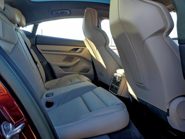 Porsche Taycan Image 9