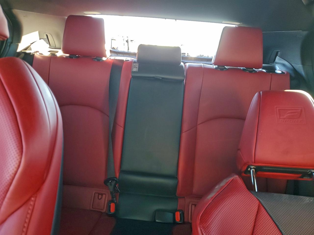 Lexus Ux 250h Image 9