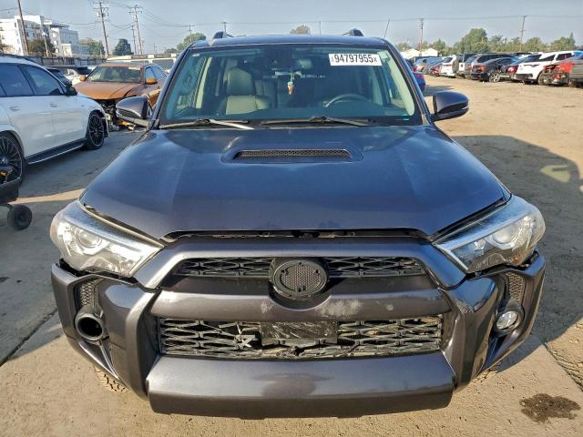 Toyota 4Runner Sr5/sr5 Premium Image 6