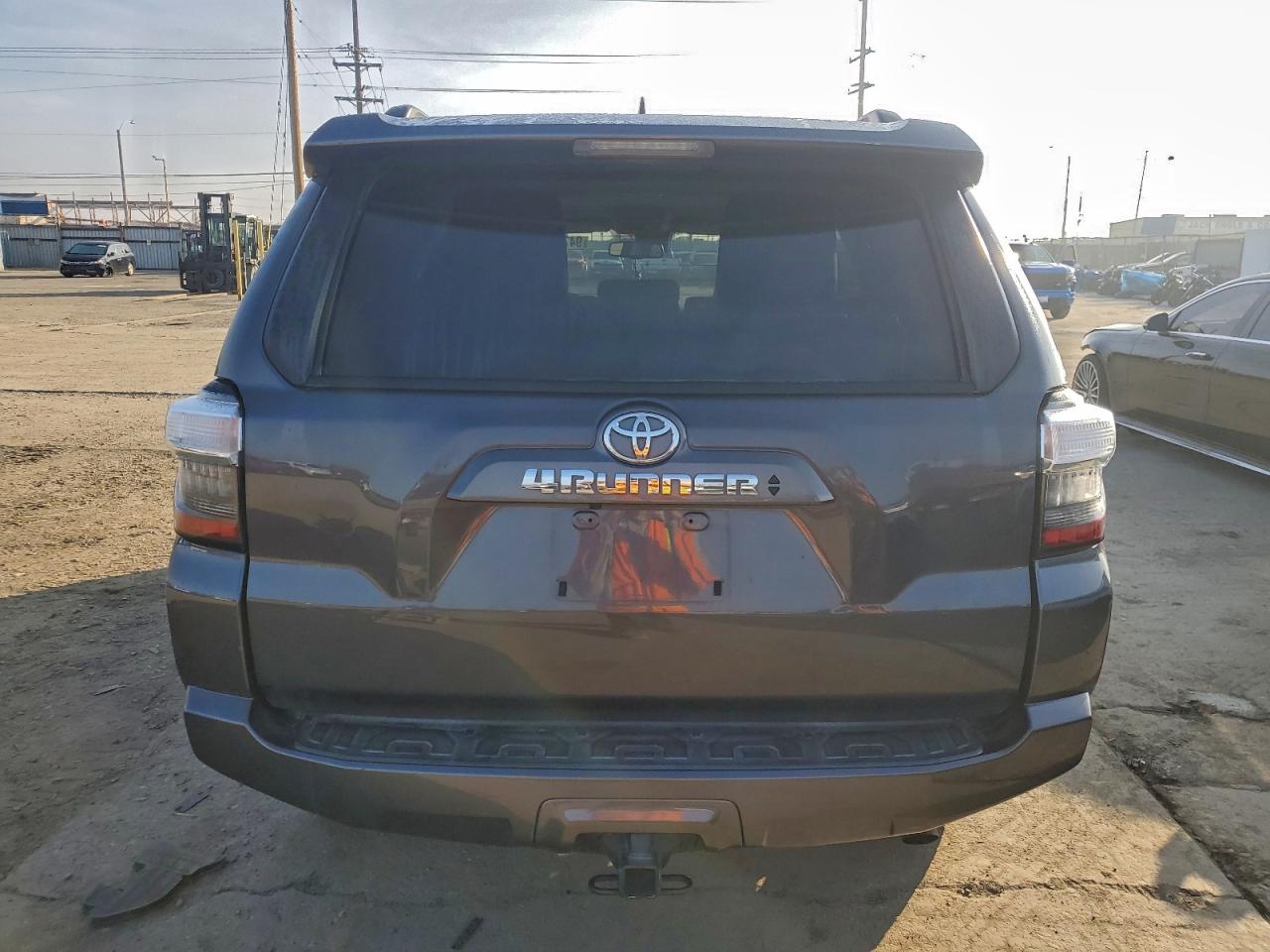 Toyota 4Runner Sr5/sr5 Premium Image 10