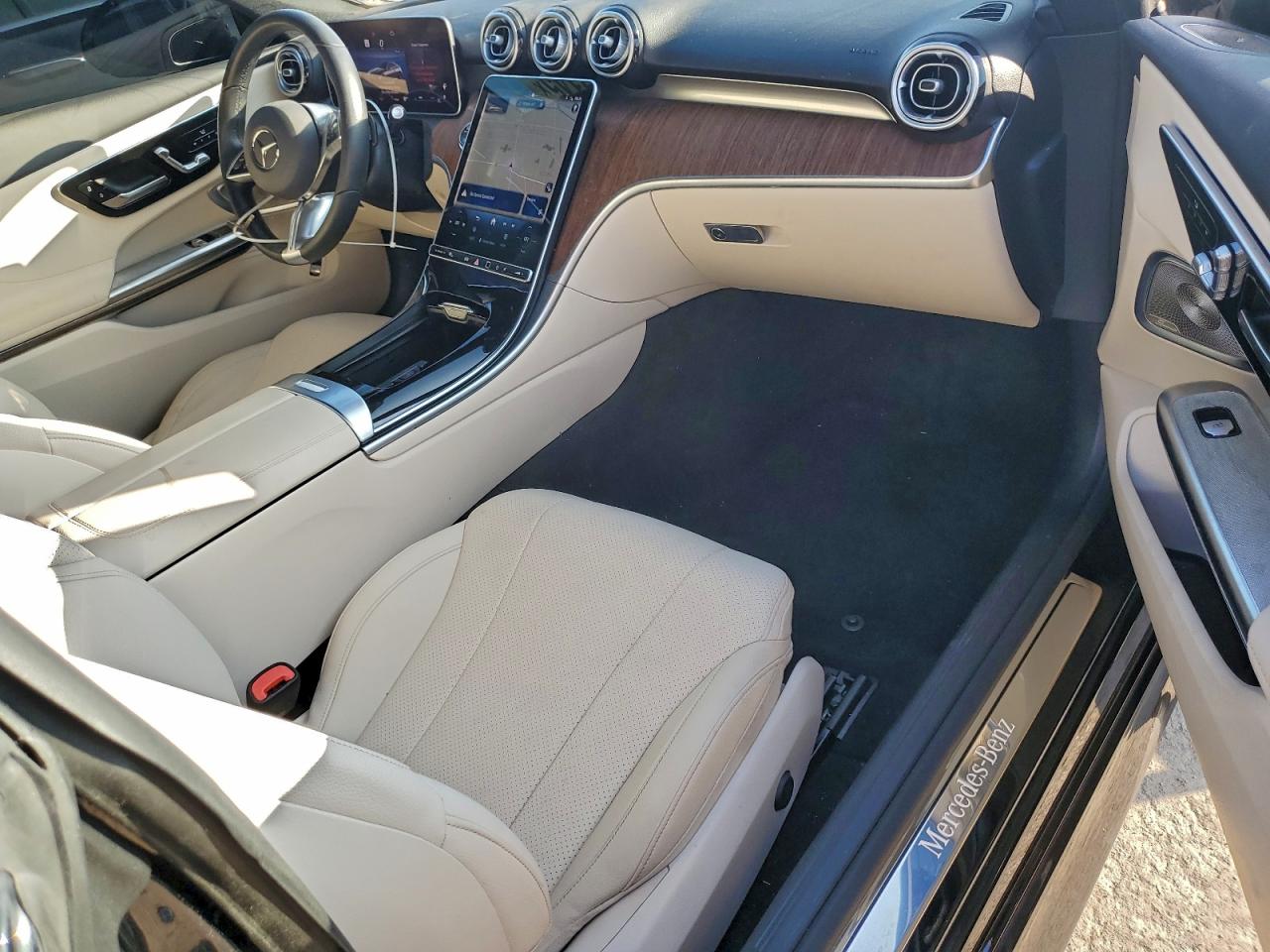 Mercedes-Benz C-Class 300 4matic Image 4