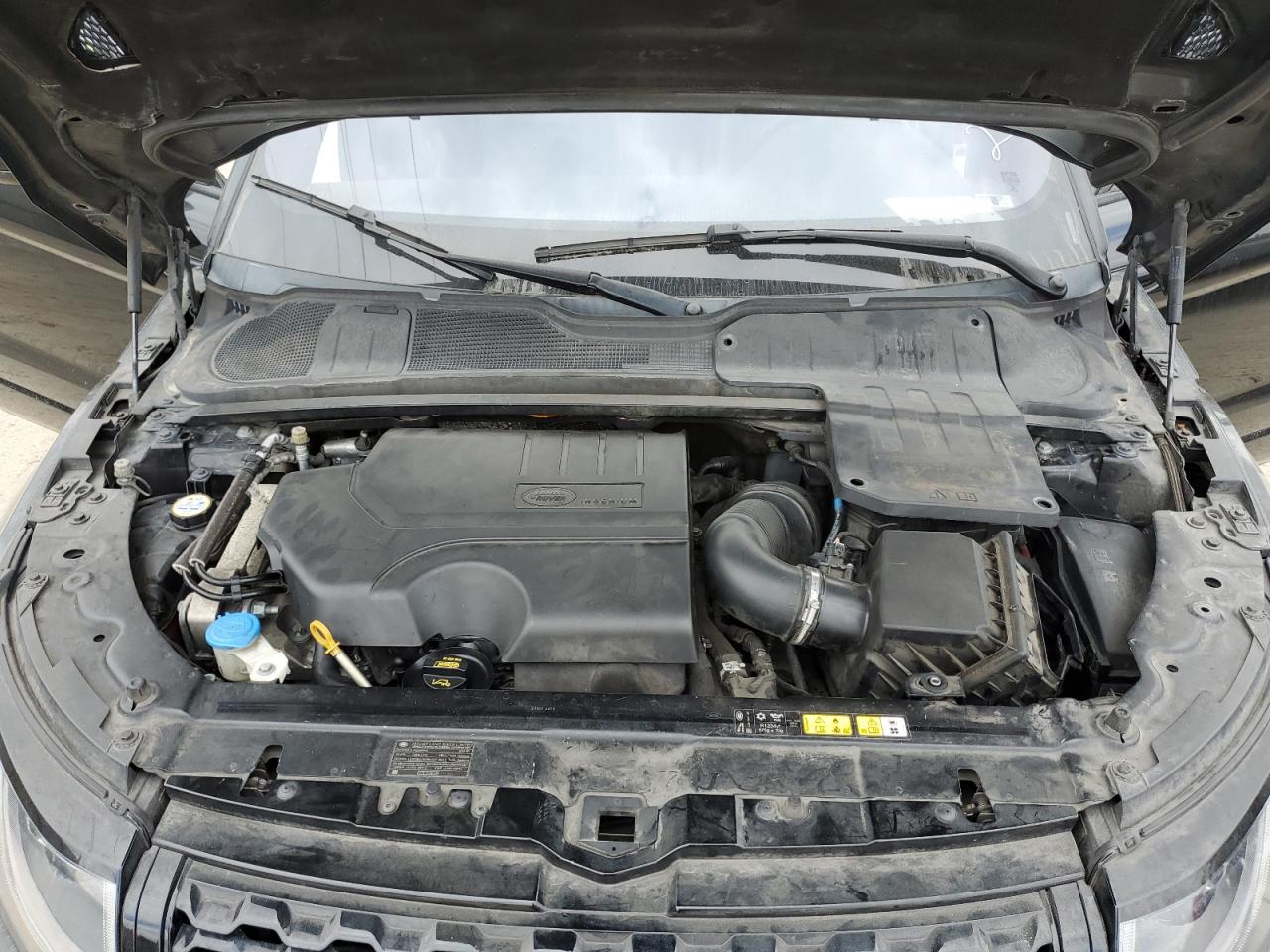 Land Rover Range Rover Hse Dynamic Image 9