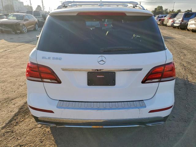 Mercedes-Benz GLE 350 Image 2