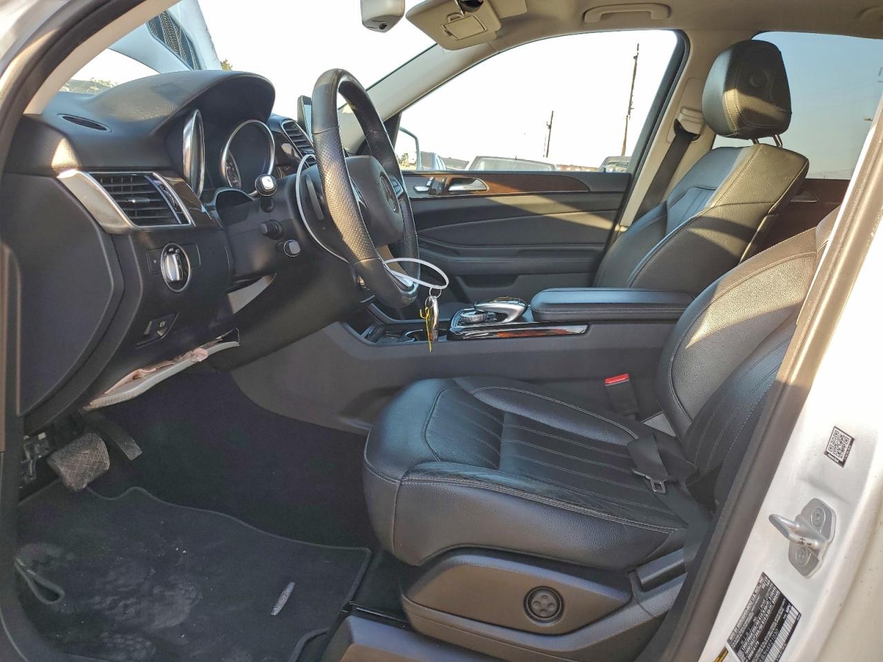 Mercedes-Benz GLE 350 Image 3