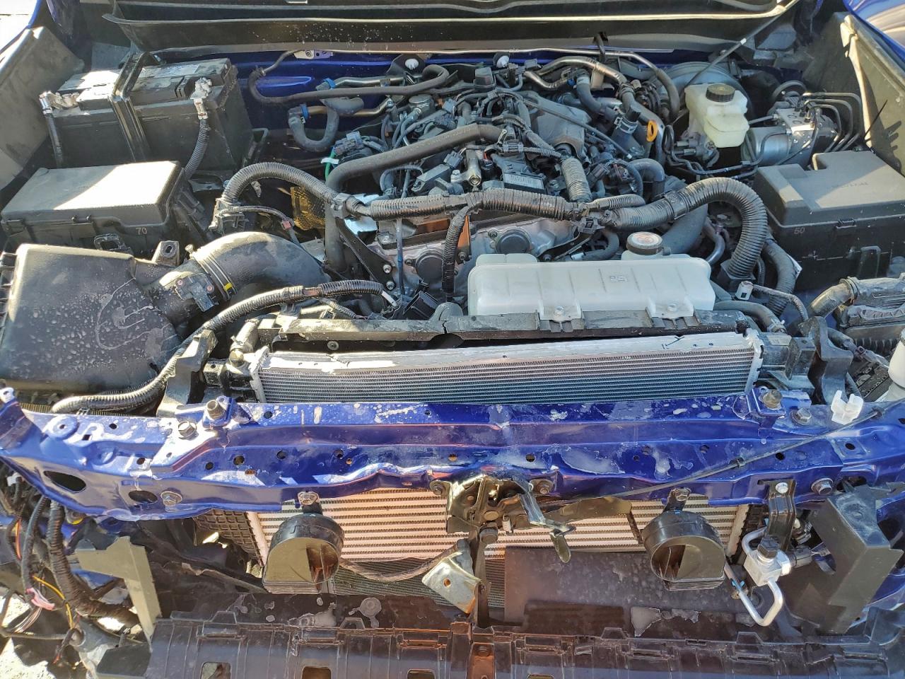 Toyota Tacoma Double Cab Image 2