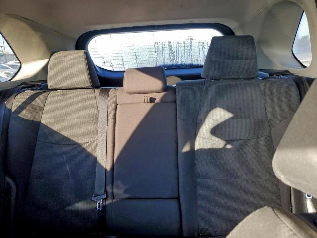 Toyota RAV4 Le Image 3