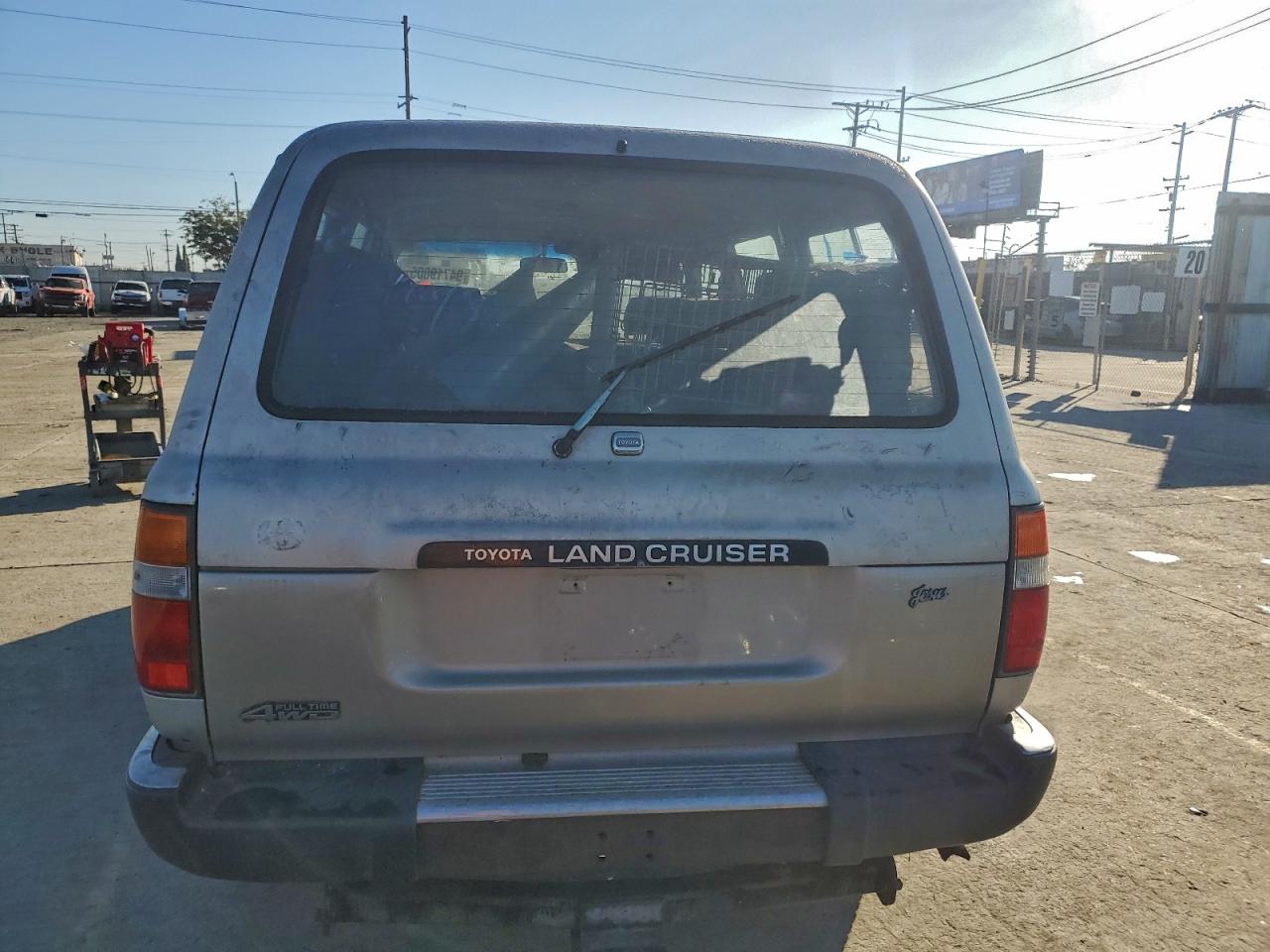 Toyota Land Cruis Fj80 Image 5