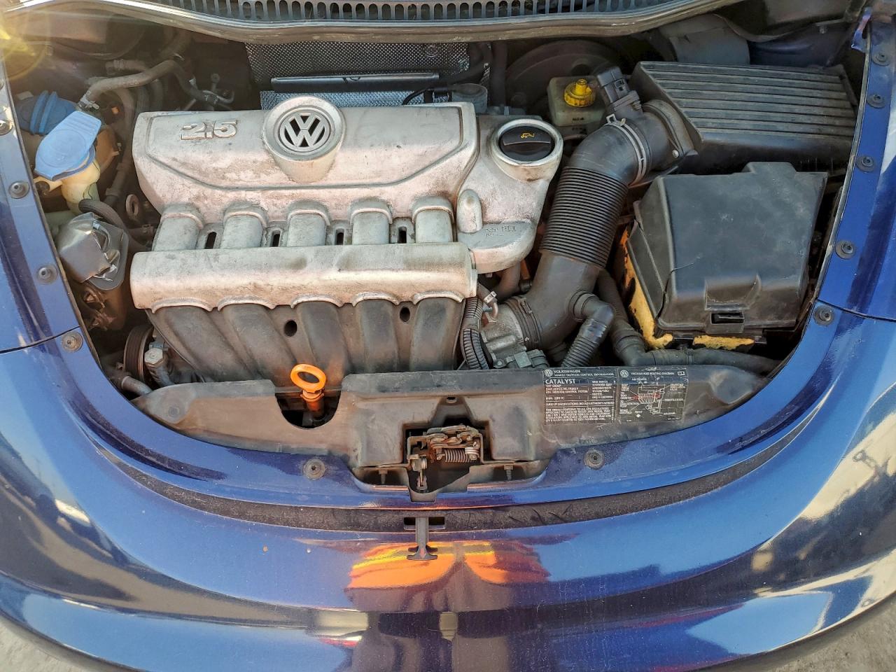 Volkswagen Beetle Convertible Option Package 1 Image 6