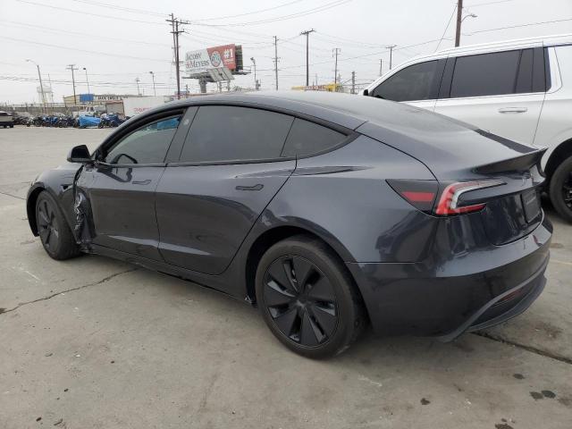 Tesla Model 3 Image 5
