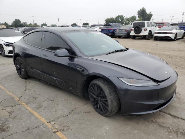 Tesla Model 3 Image 4