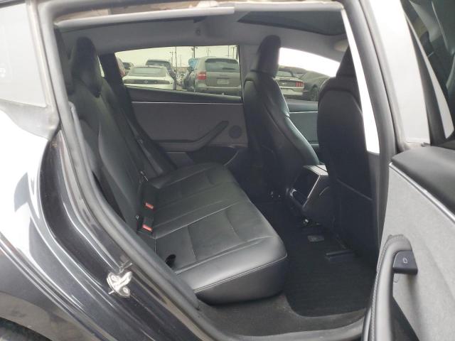 Tesla Model 3 Image 8