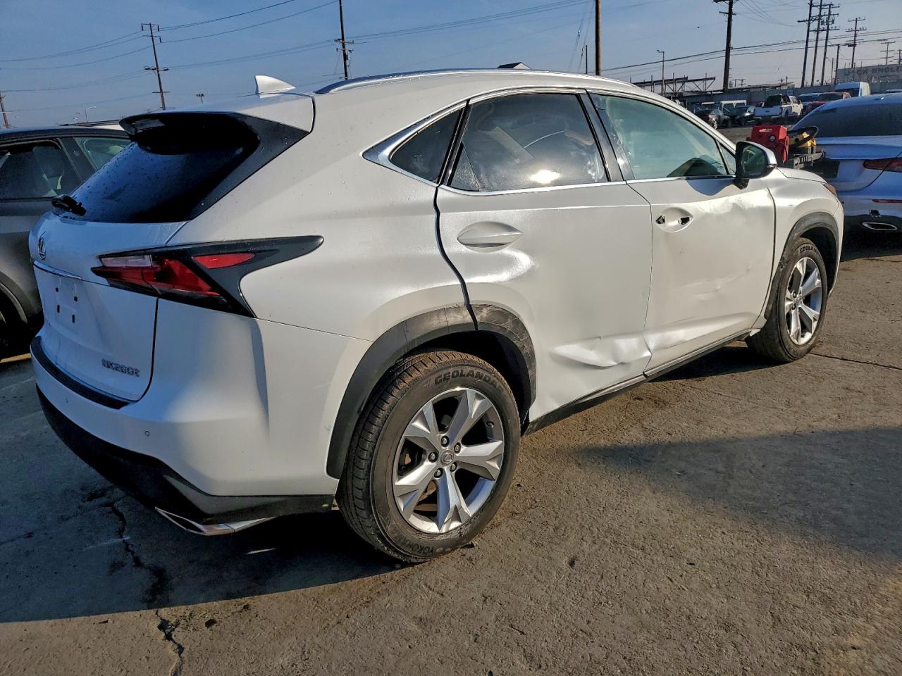Lexus NX 200t Base Image 4