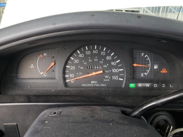 Toyota Tacoma Xtracab Image 10