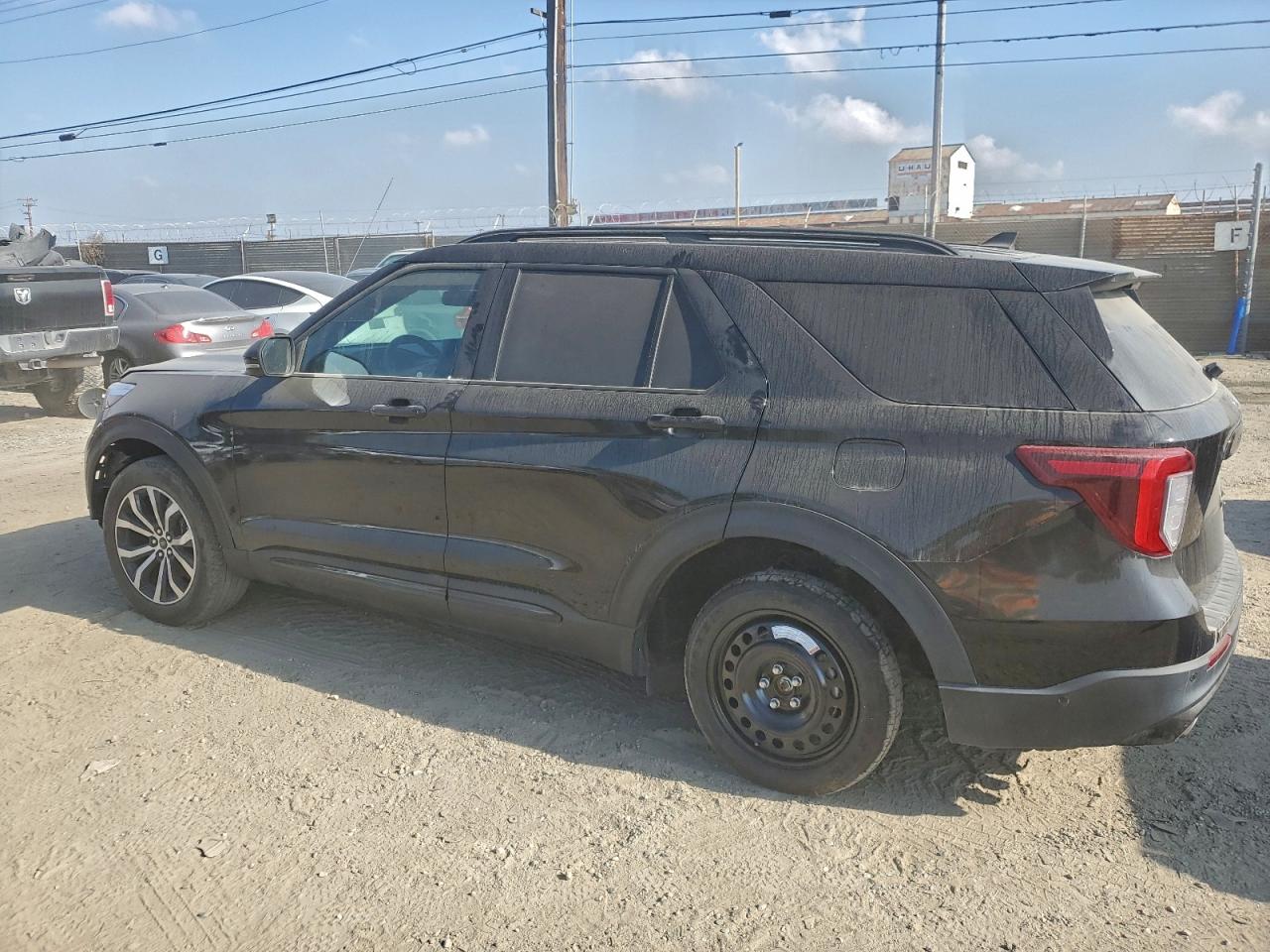 Ford Explorer St Image 4