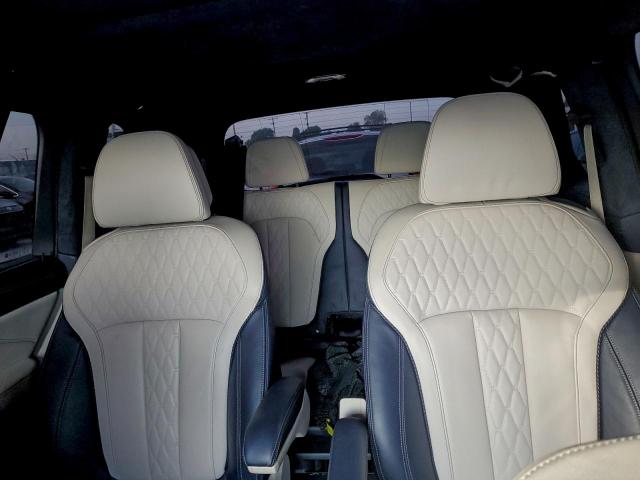 BMW X Series Xdrive50i Image 13