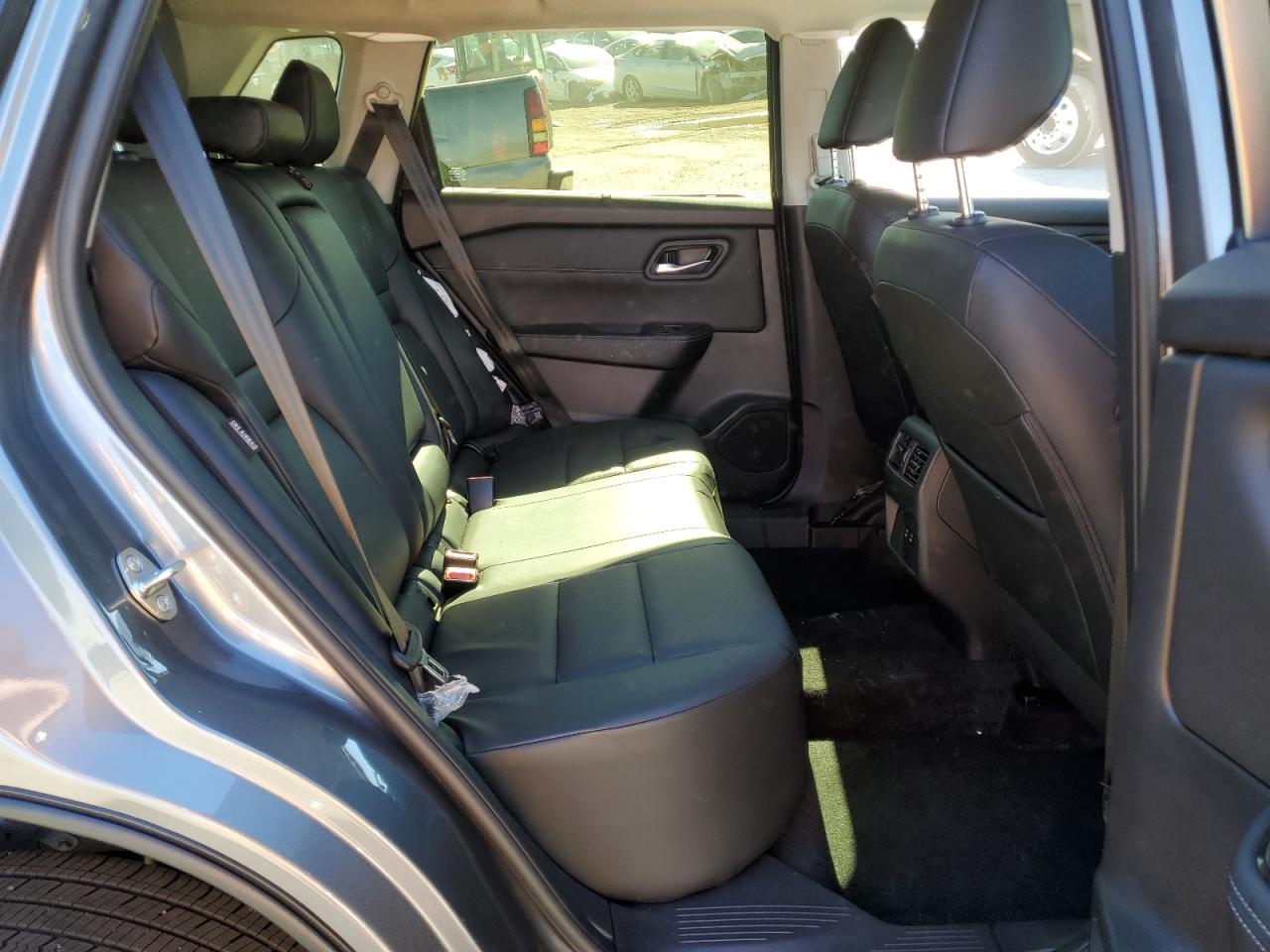 Nissan Rogue Sv Image 8