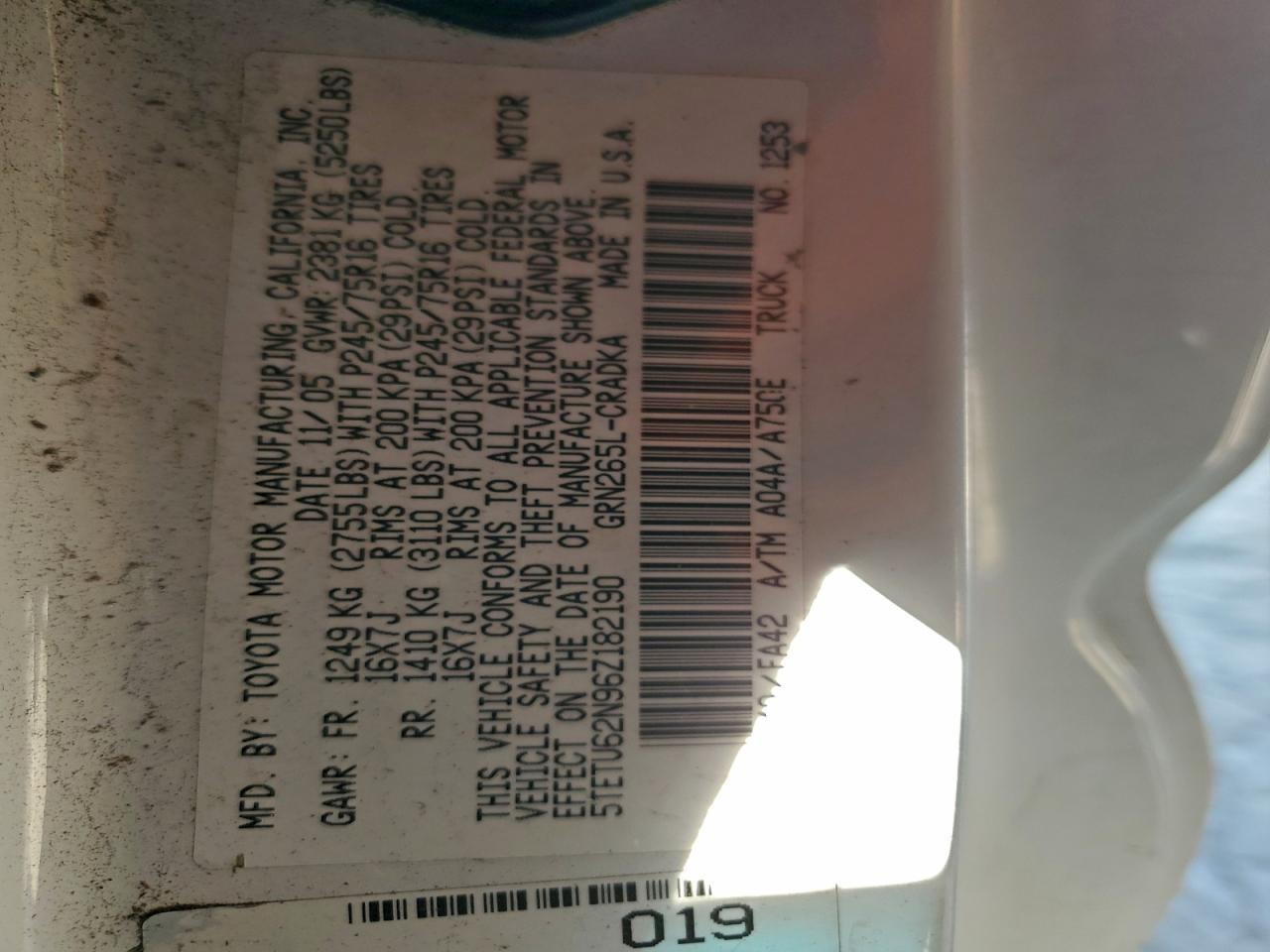 Toyota Tacoma Prerunner Access Cab Image 11