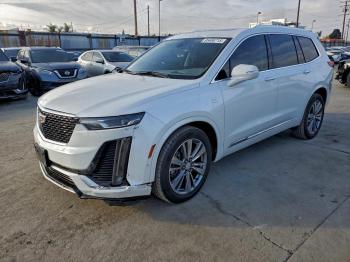  Salvage Cadillac XT6