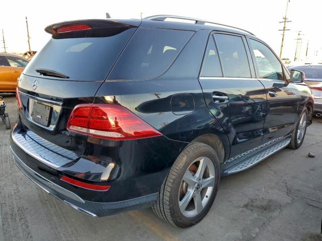 Mercedes-Benz GLE 350 Image 2